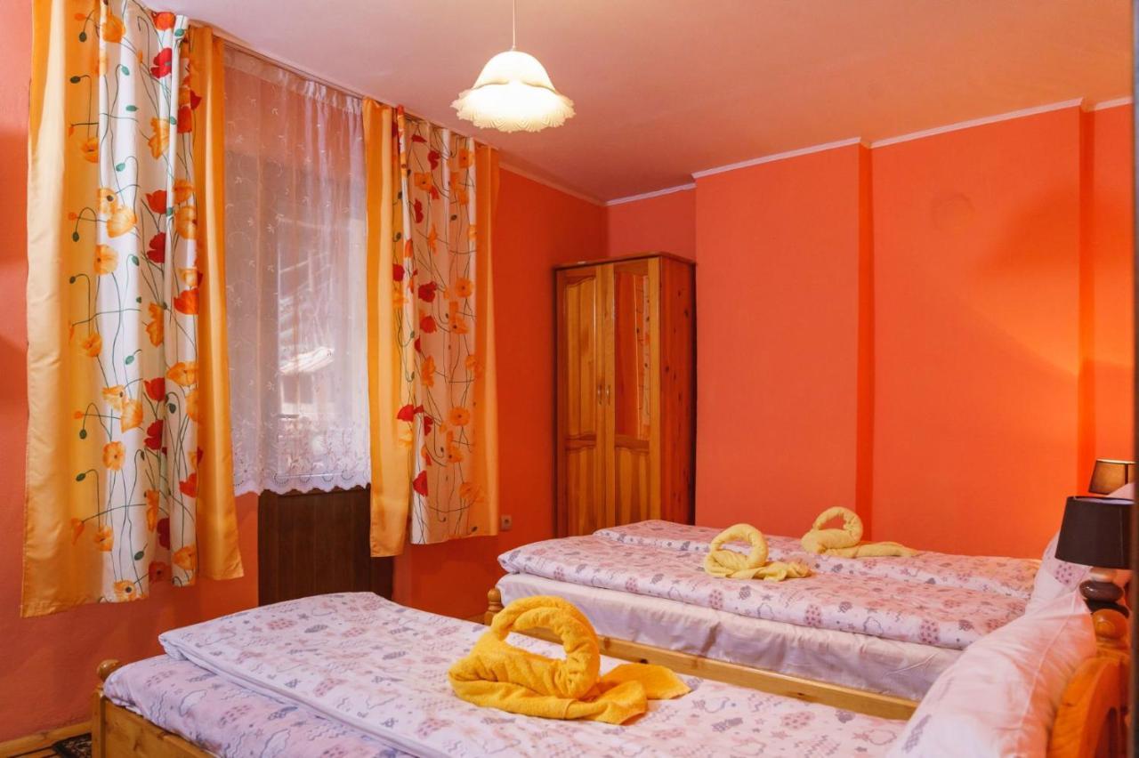 Фън Шуй Къща За Гости 88 Dobrinishte Exterior photo
